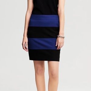 Banana Republic Sloan pencil skirt - size 4